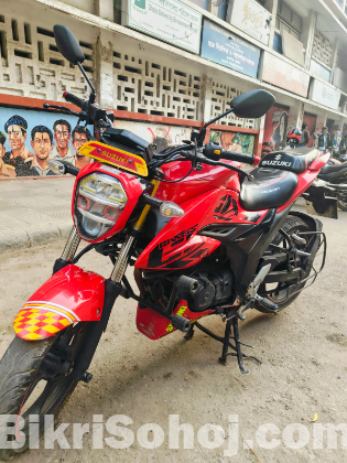 Suzuki gixxer Fi ABS Red 2023 Model